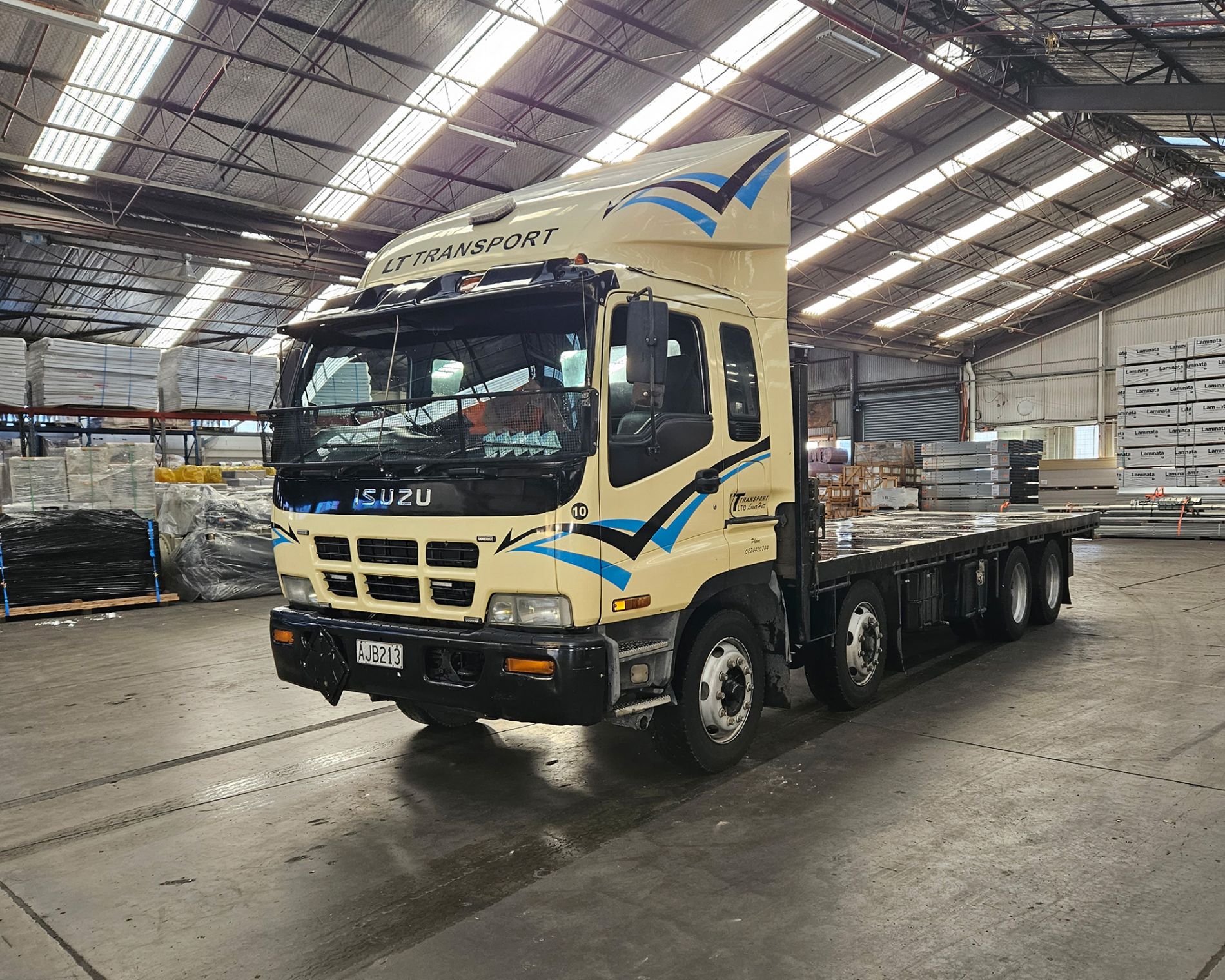 2001 Isuzu CXH380 8X4 FLAT DECK Central Group Forklifts & Trucks