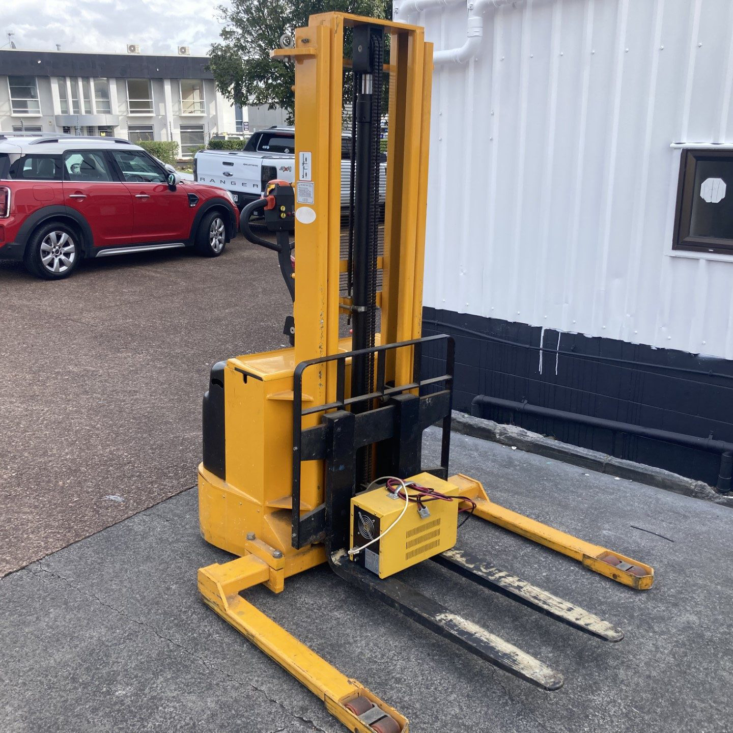 1.5T Walk Behind Stacker Central Group Forklifts & Trucks