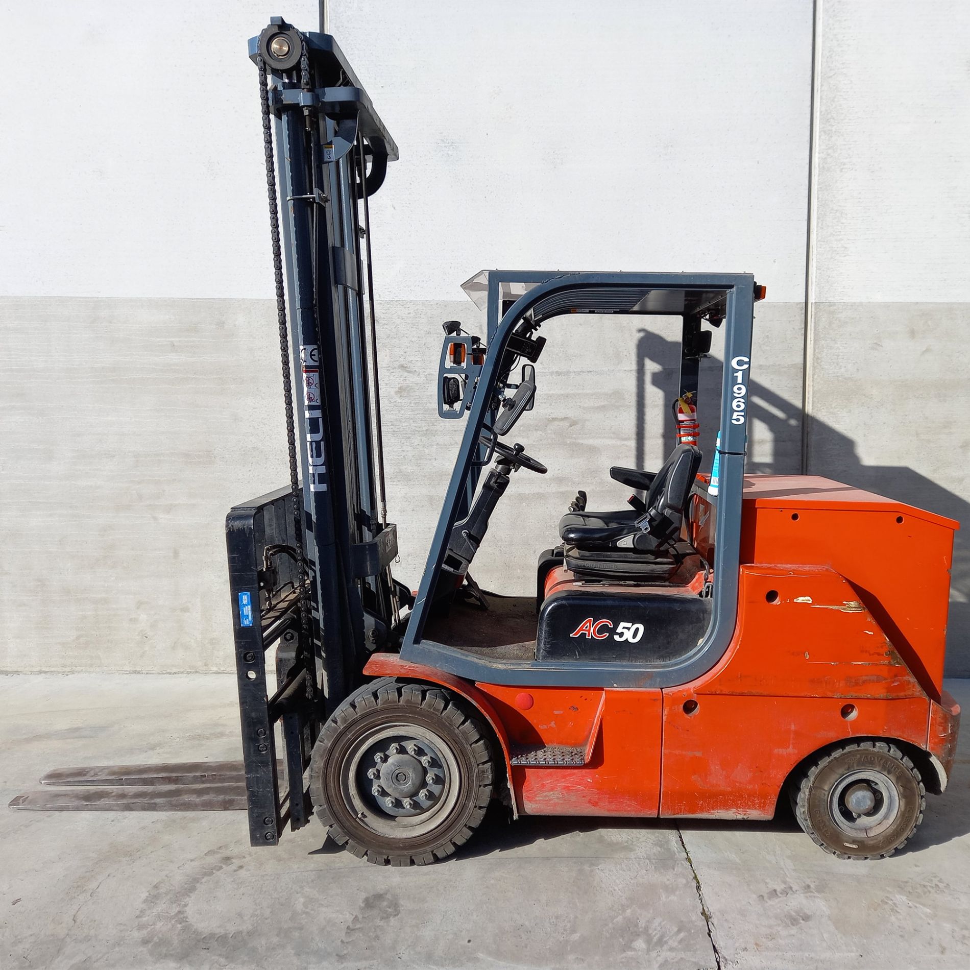Heli CPD50B2 C1965 Central Group Forklifts & Trucks